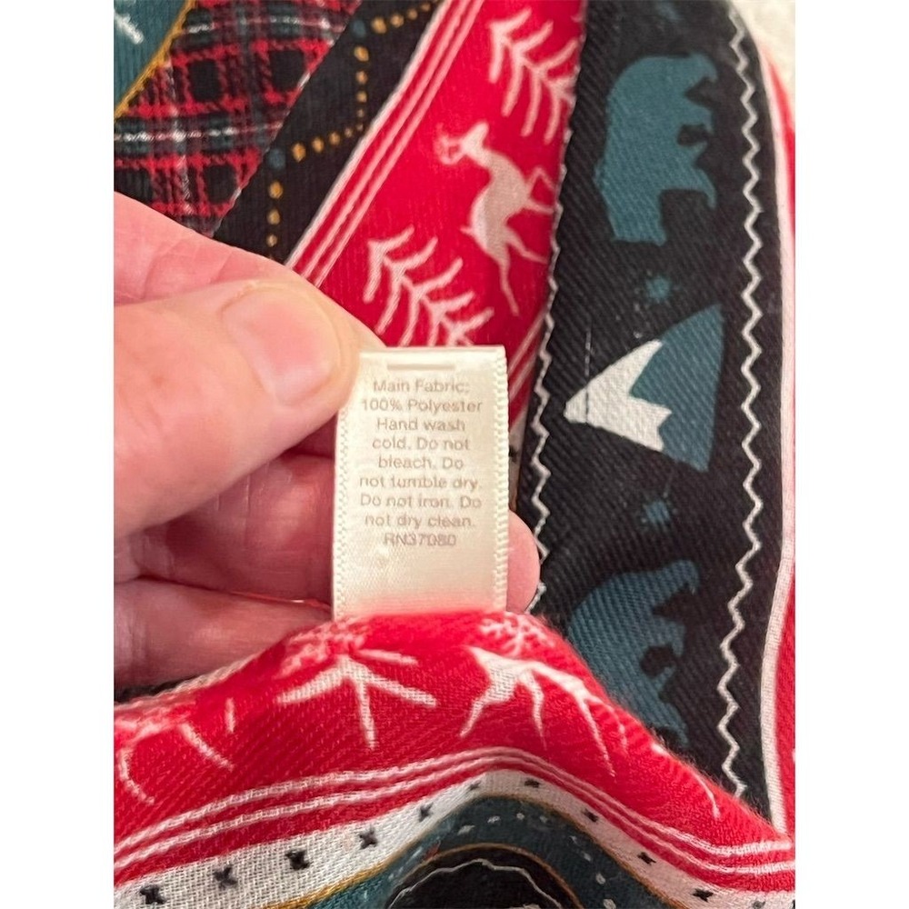 Women Christmas Infinity Scarf Deer Snowflake Pattern old world folk grandmacore - Picture 6 of 8